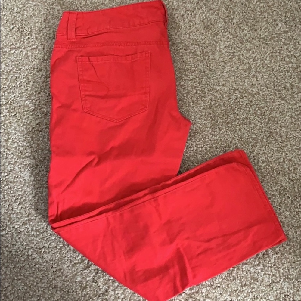 American Eagle Capris